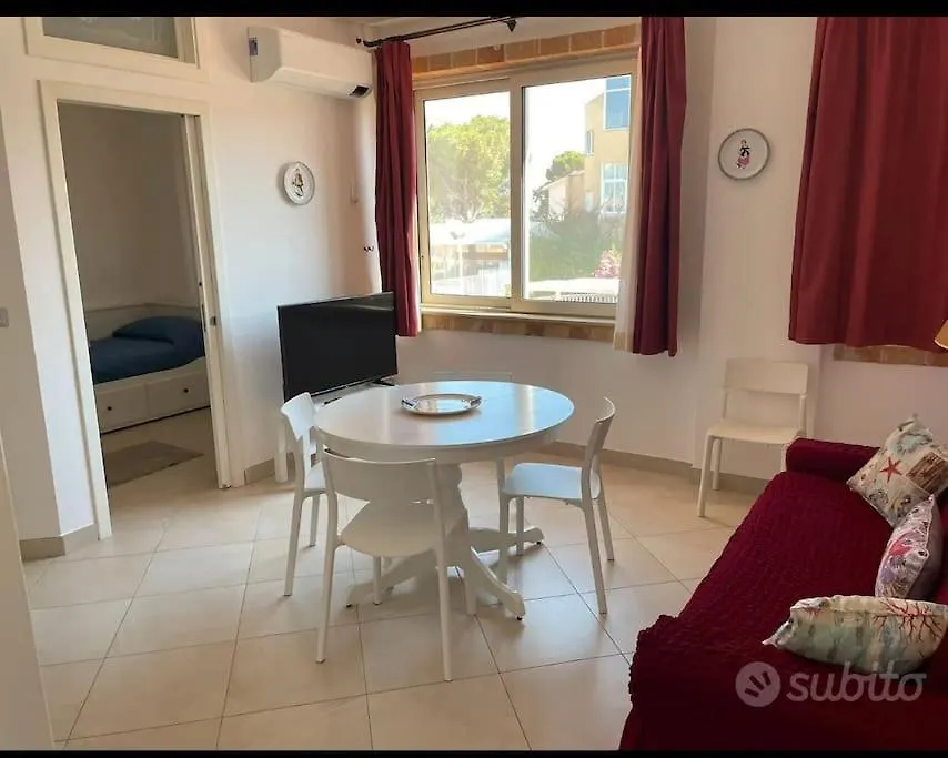 Athena Apartments Mondello Beach باليرمو